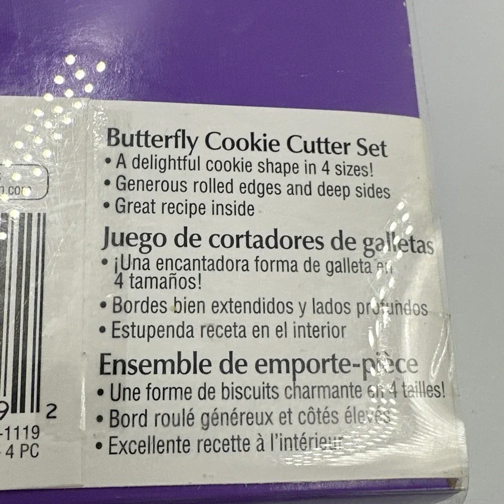 Wilton ~ 4 PC. BUTTERFLY Shape NESTING COOKIE CUTTER SET #2308-1119 - Spring NIB